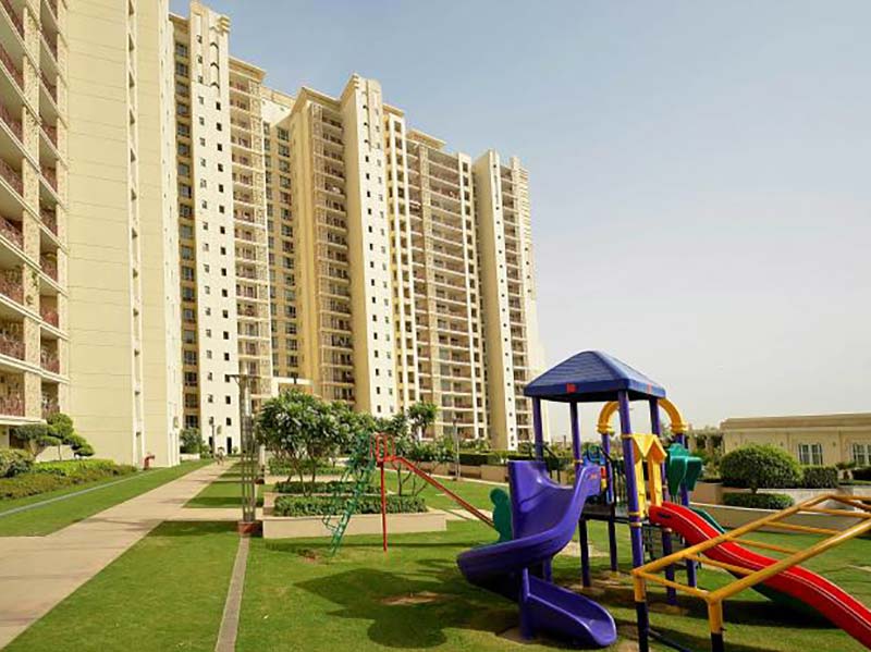 DLF The Summit Sector 54 Gurgaon